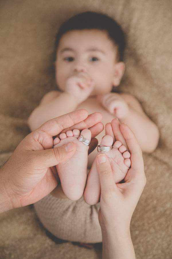 نمونه کار عکاسی نوزاد
              توسط خانم ریاضتی